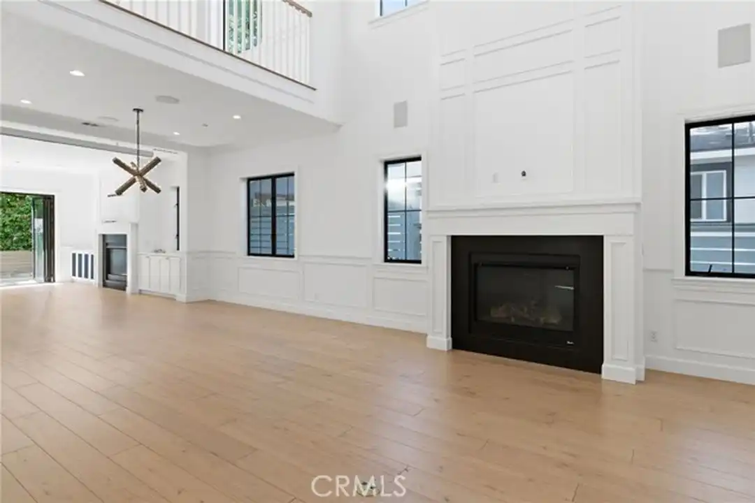 1405 Oak Ave - More