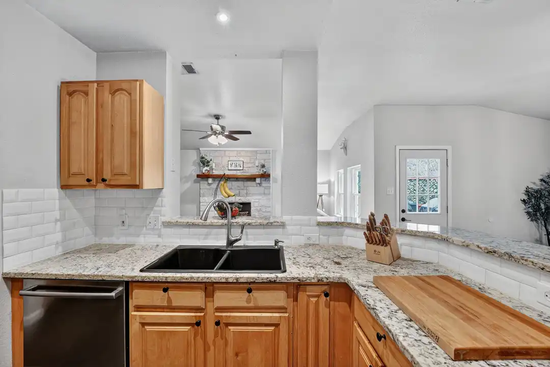 14906 Foy Dr - More