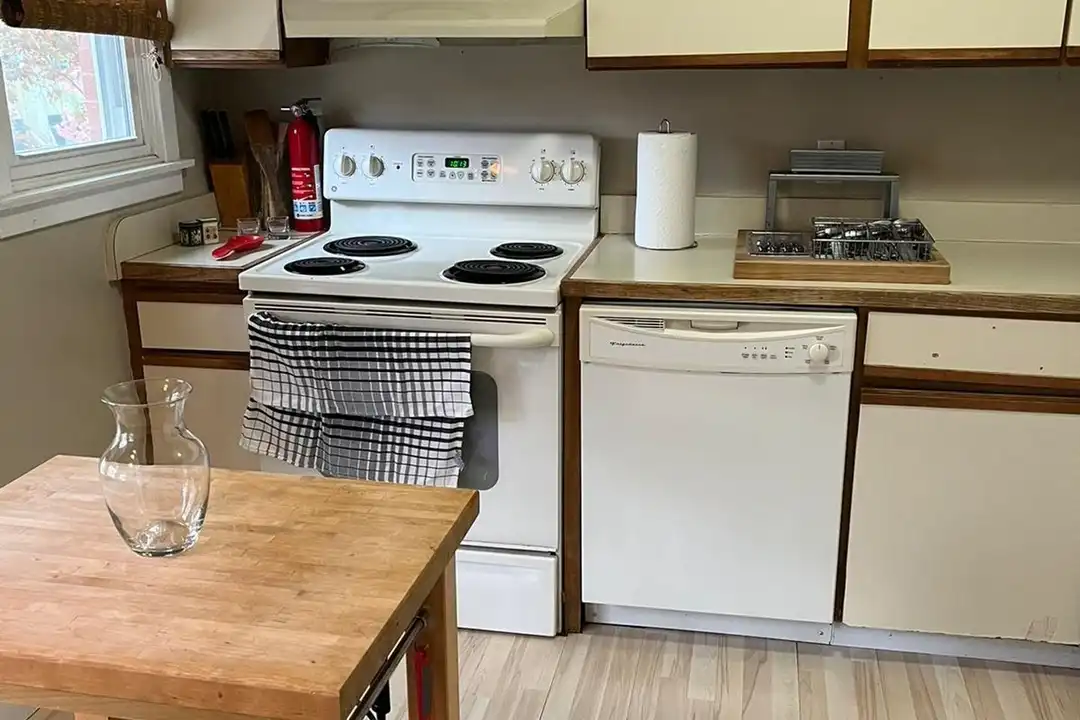 6 Franklin Ave – photo 1