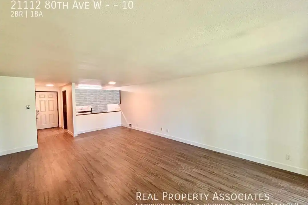 21112 80th Ave W - More