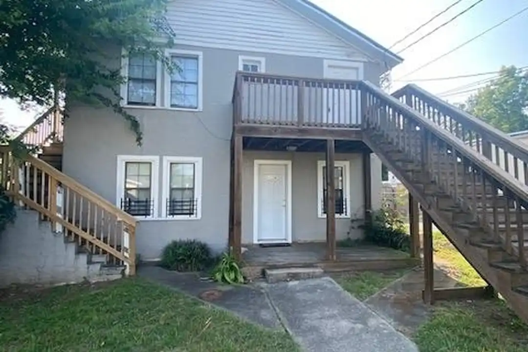 622 N Wayne St unit B – photo 1 of 7