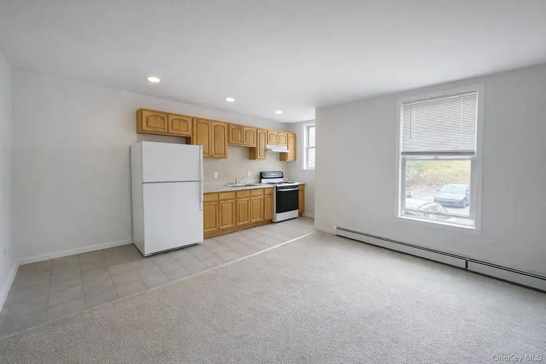 21 Stanton Corner Rd #7 – photo 1 of 4