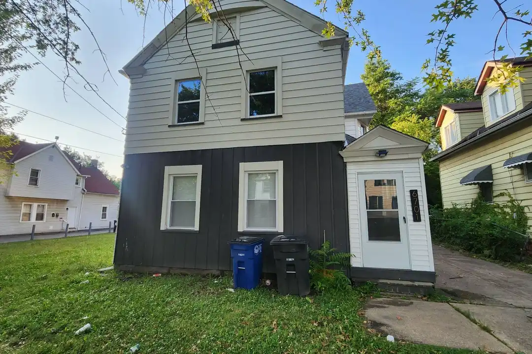 6701 Gertrude Ave unit Unit 2 – photo 1