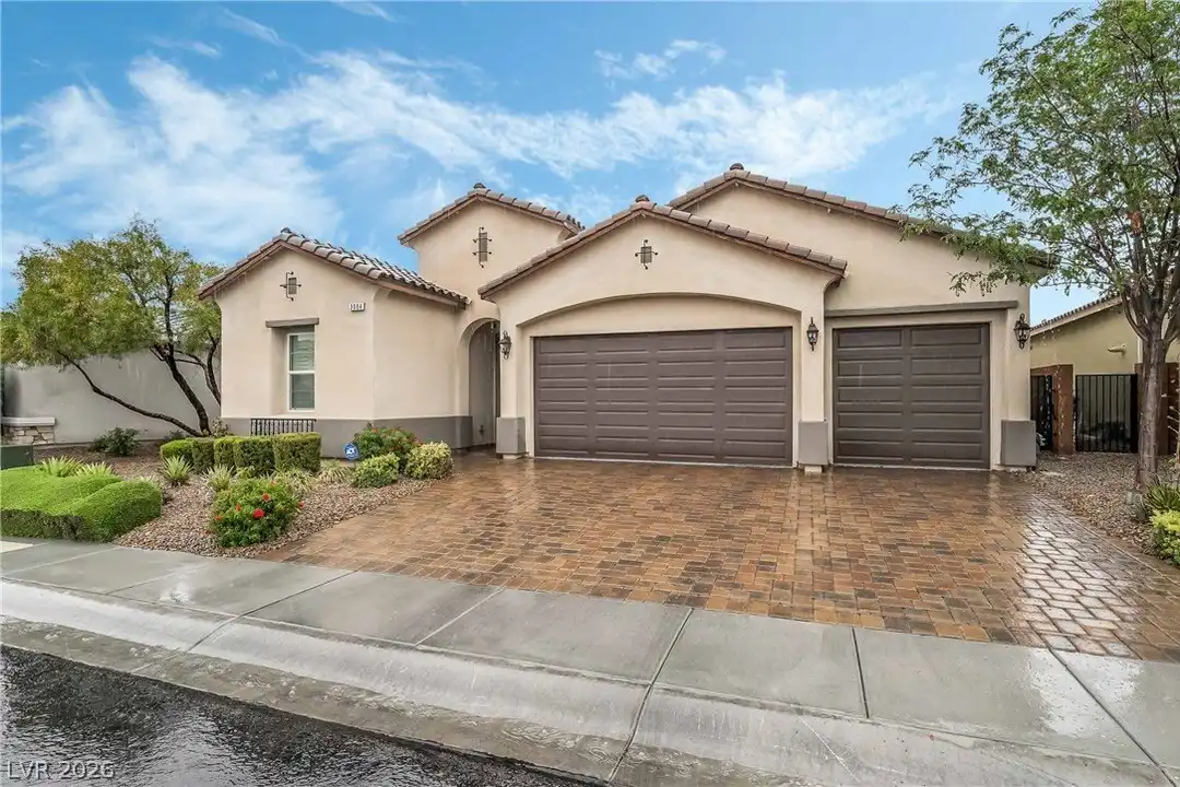 3084 Amoruccio Ct - View 2