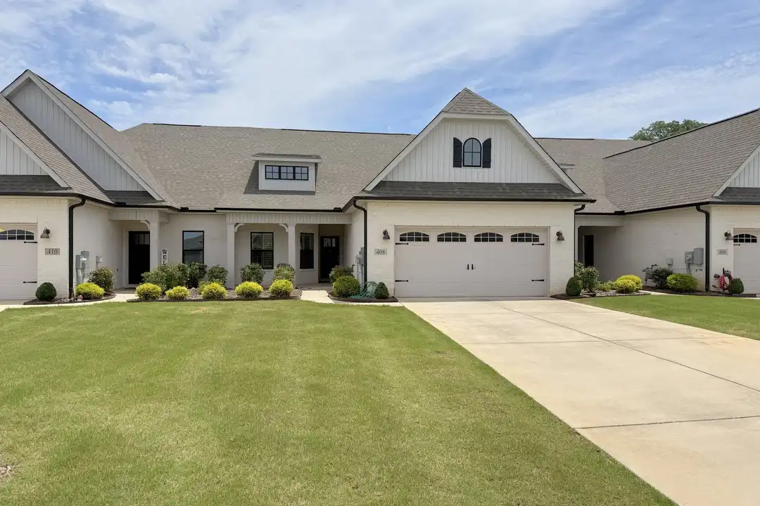 408 Raleigh Elm Dr - View 2