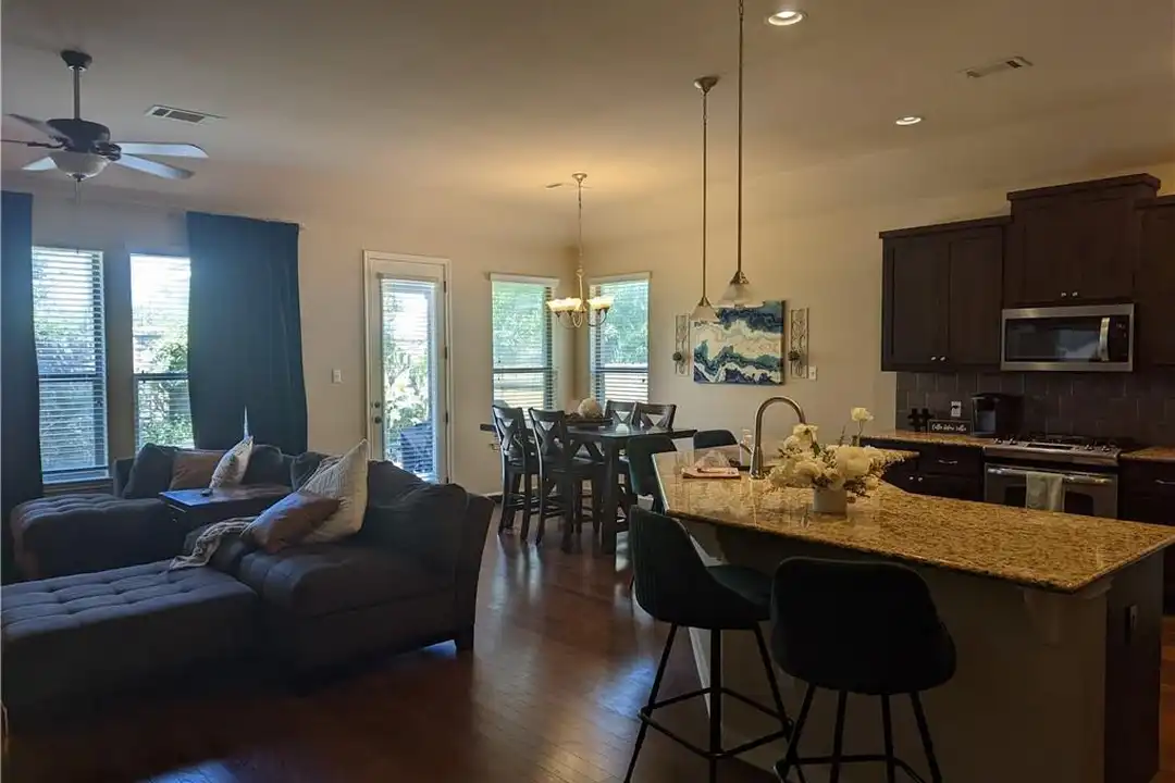 237 Archipelago Trail - More