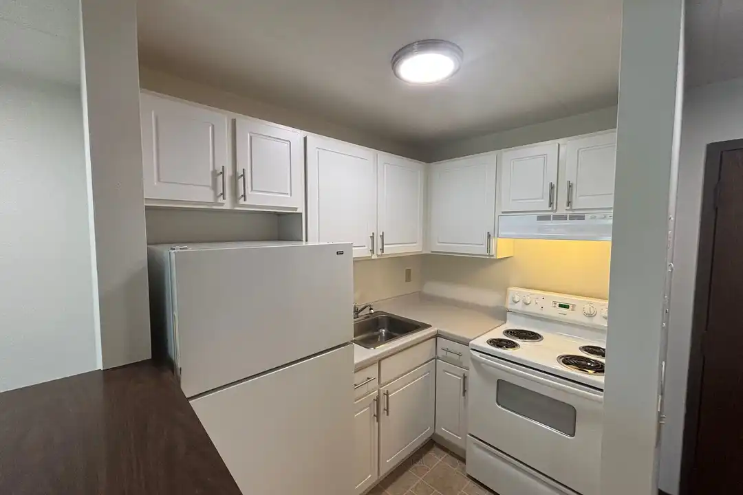 511 W Main St unit 202 - View 2