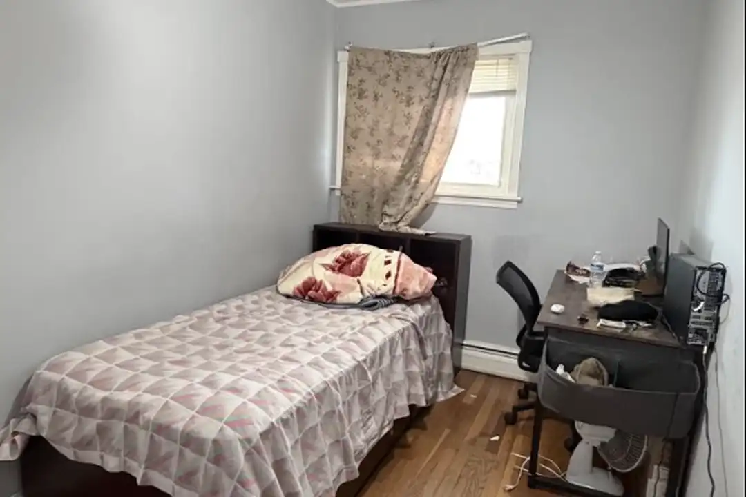 8832 Kenneth Dr unit 2G - View 6
