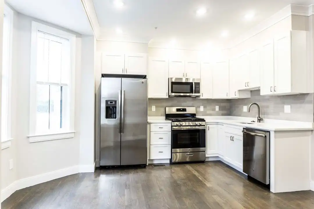 66 Linden St - View 5