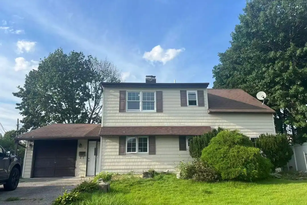 5 South Ln – photo 1 of 18