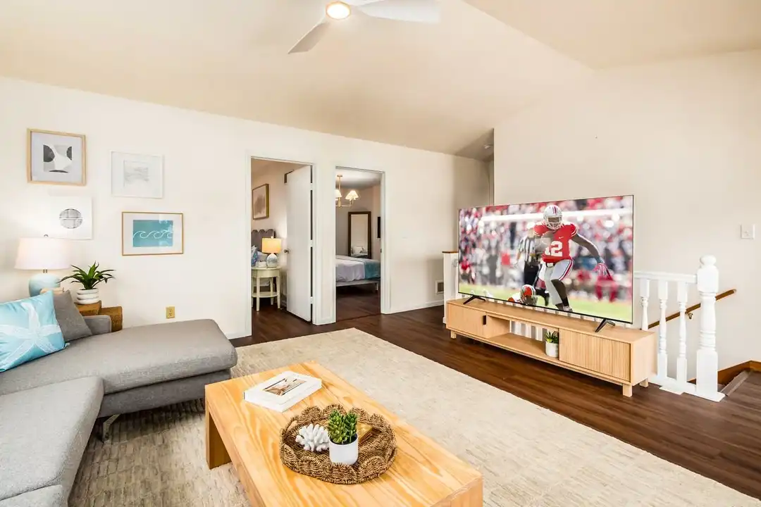 305 Ridgeway Dr unit NA – photo 1 of 48
