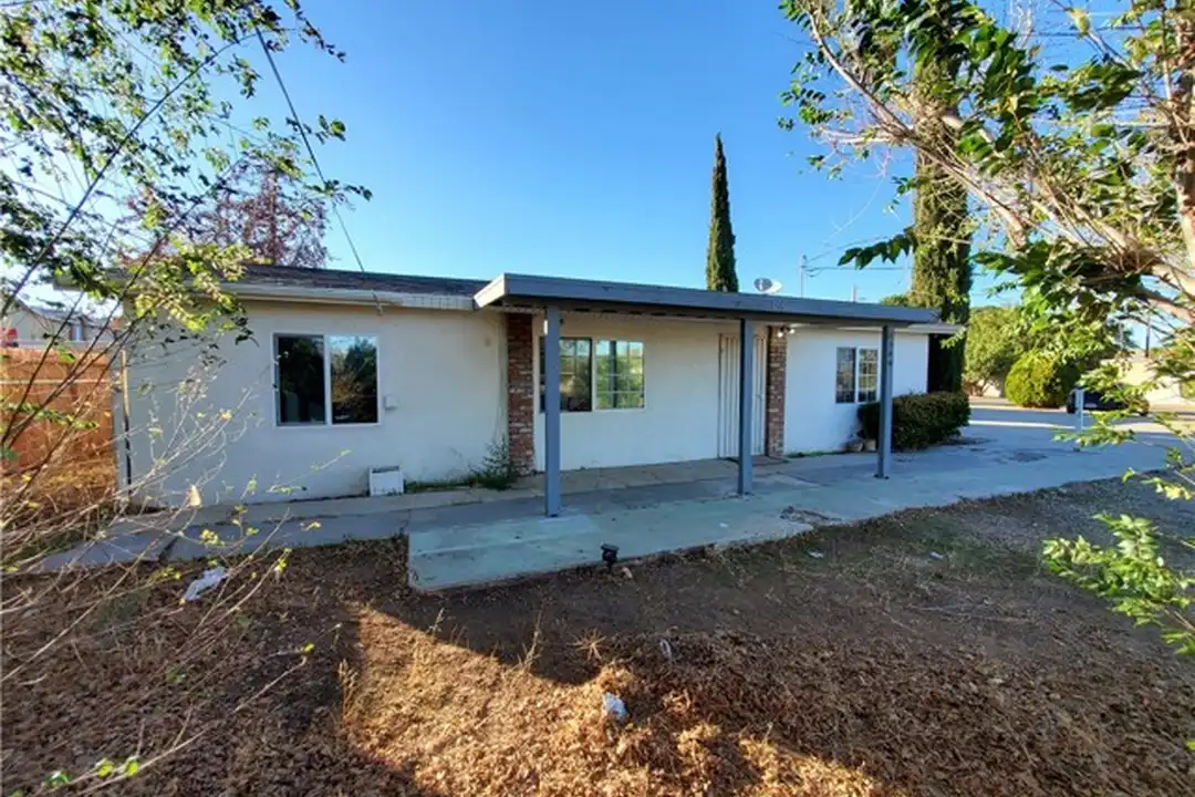 8550 C Ave - View 2