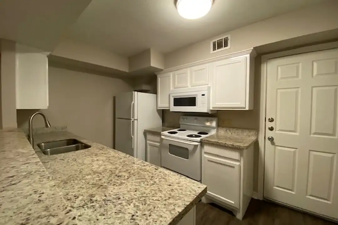 2507 Pascal Ct unit A - View 3