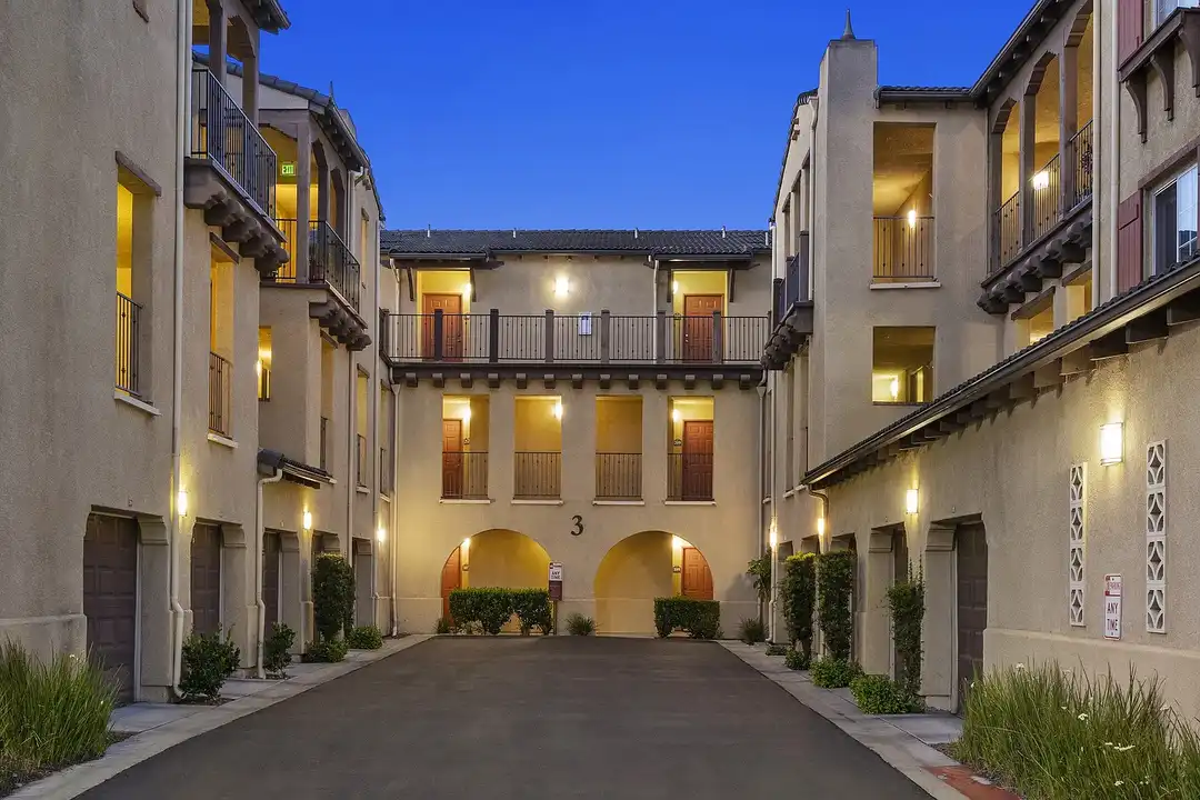 Rolling Hills Gardens 55+ Living - View 4