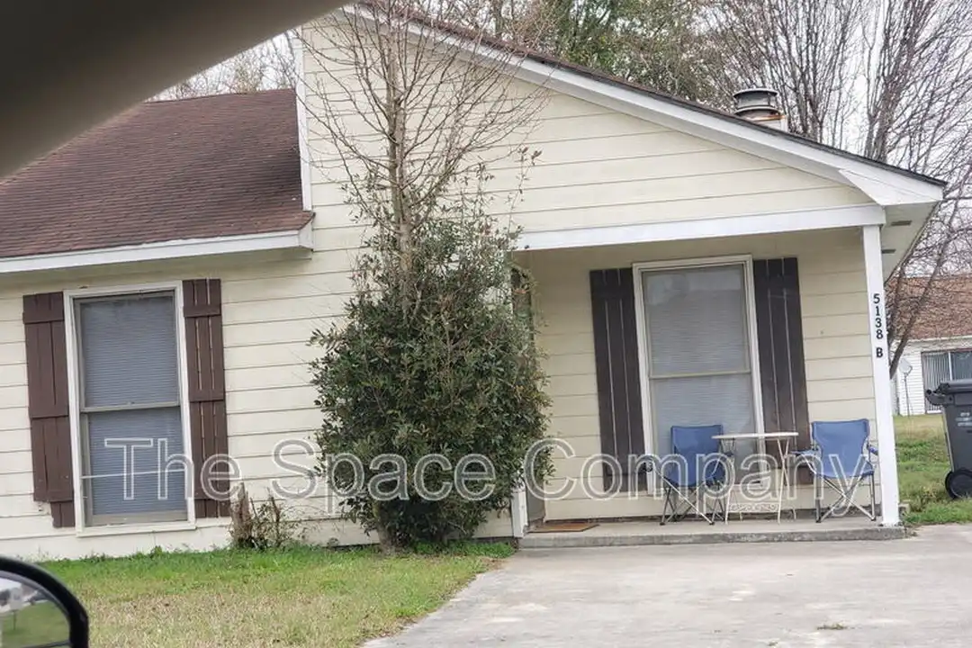 5138 Scarsdale Ave – photo 1