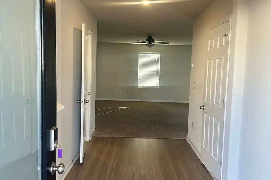 House in Elgin - View 2