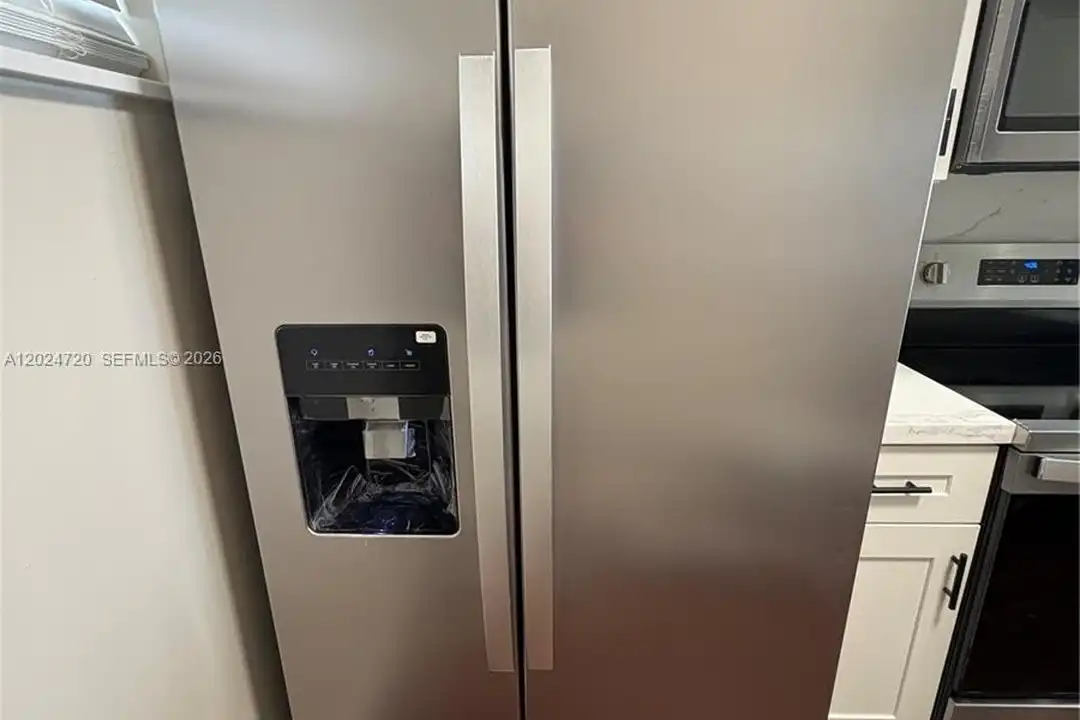 111 Lake Emerald Dr #302 - View 6