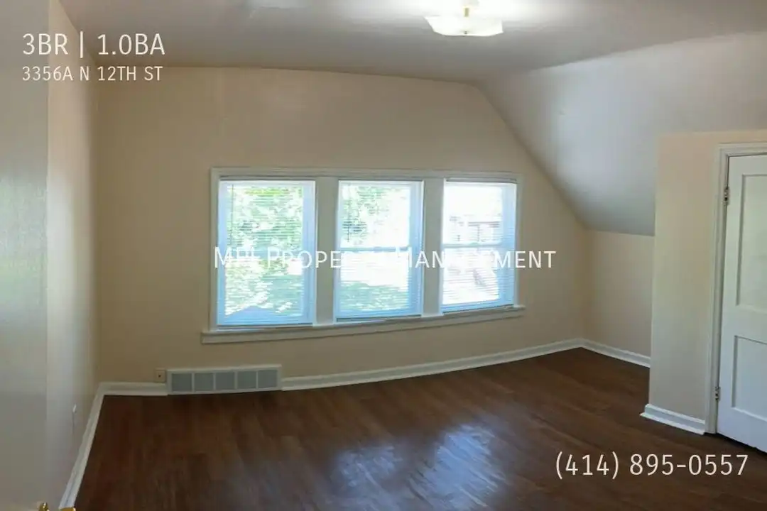 3356A N 12th St - View 3