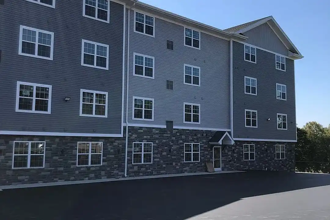 Flats on 7th – photo 1