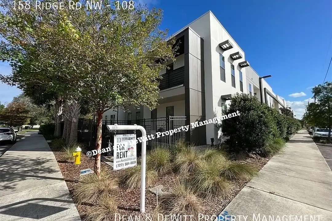 New Luxury Rentals In The Heart of Largo - View 3