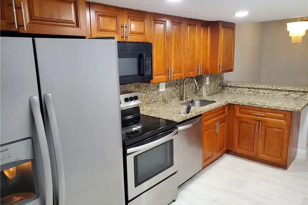 2743 NW 47th Terrace unit 604 - View 5