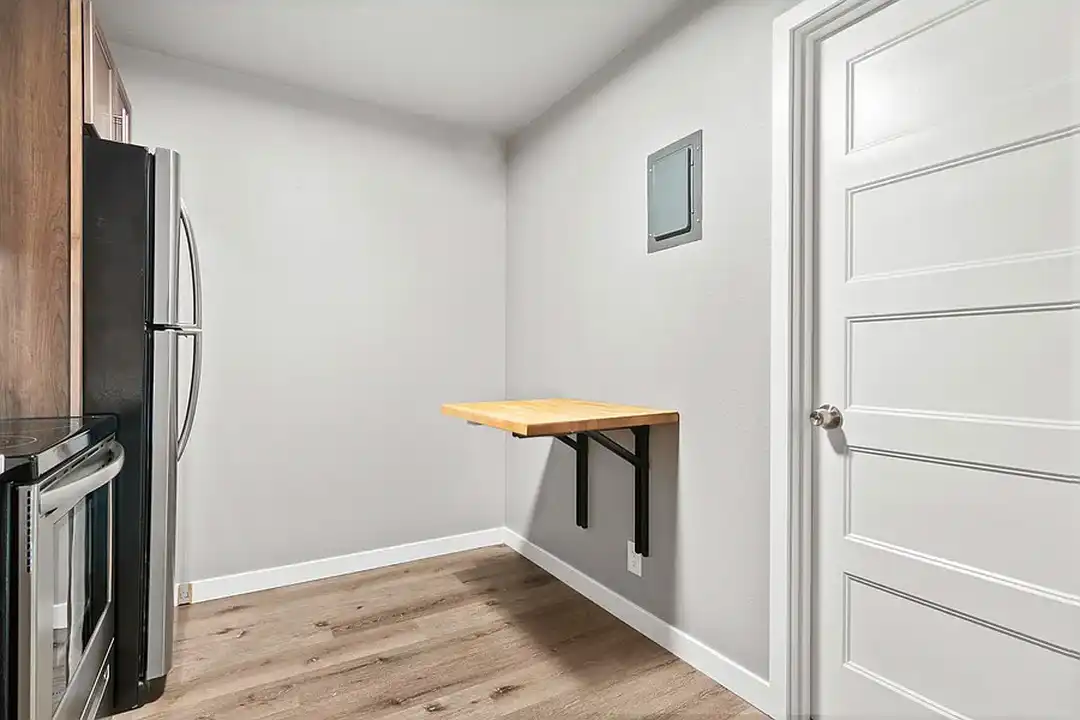 WhiteRock Apartments - View 6