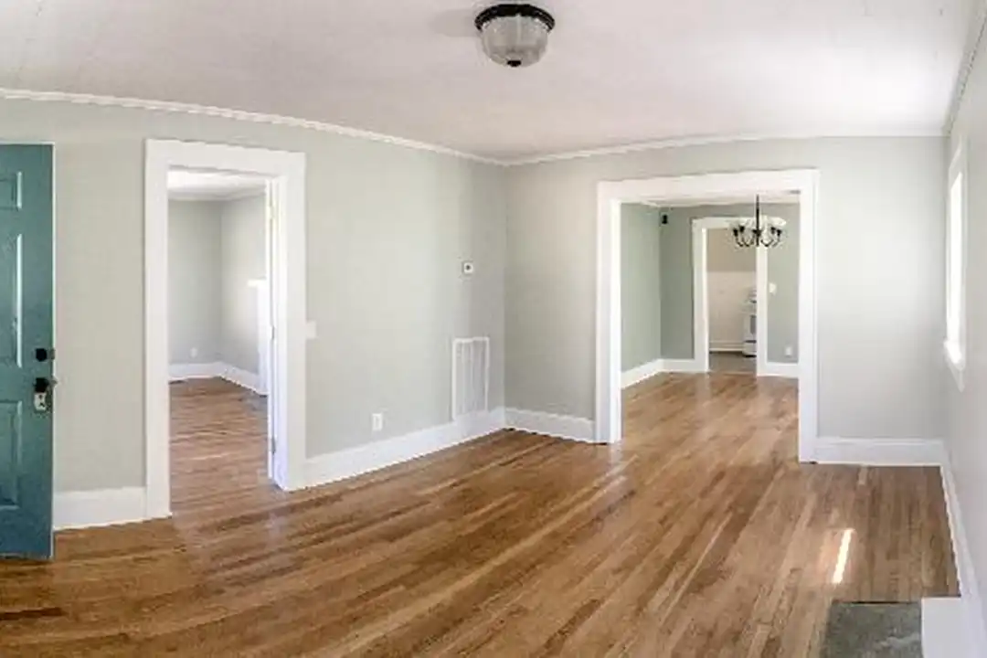 131 Carolina Ave - View 3