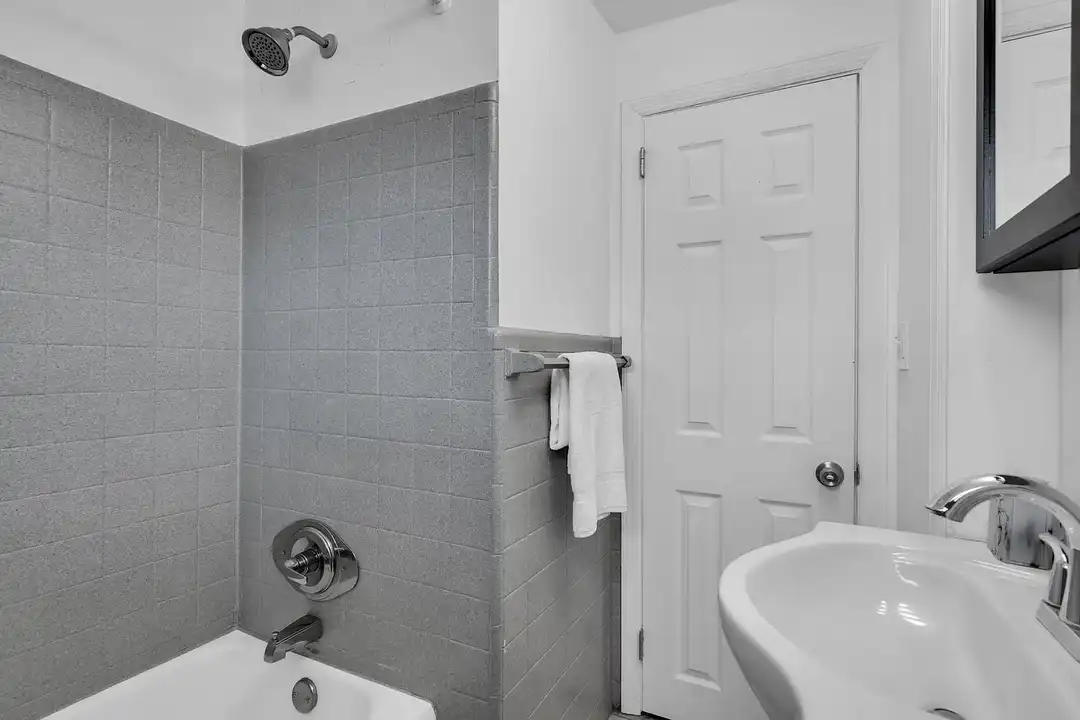 Maple Court Apartments – photo 1 of 59