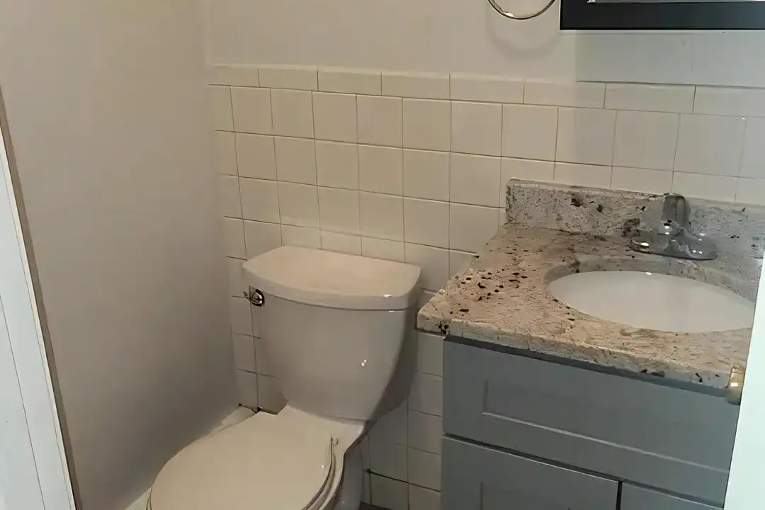 3148 Washington St - View 6