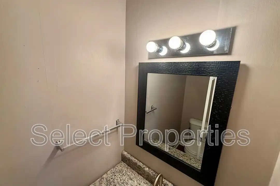 2213 Spence Cir unit 2 - View 6