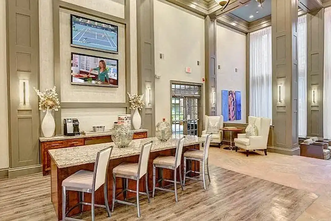 10X Woodway Square - View 6