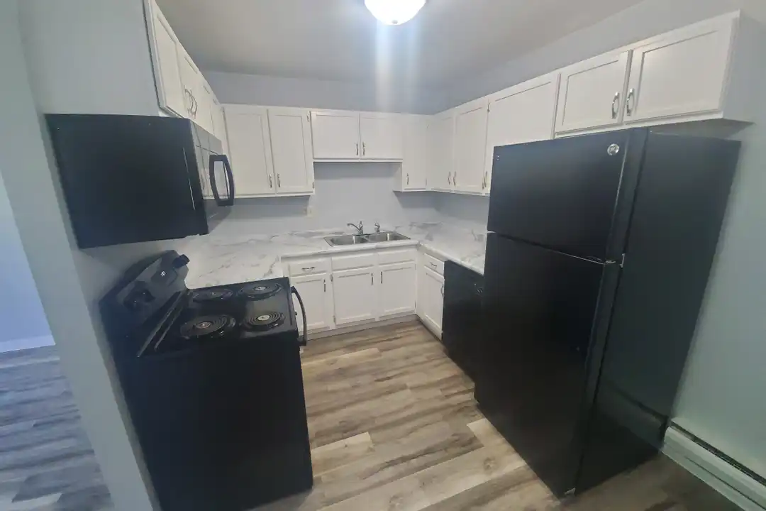1734 La Cres St unit 41 - View 3