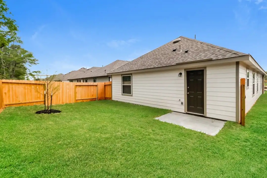 House in Conroe - View 2