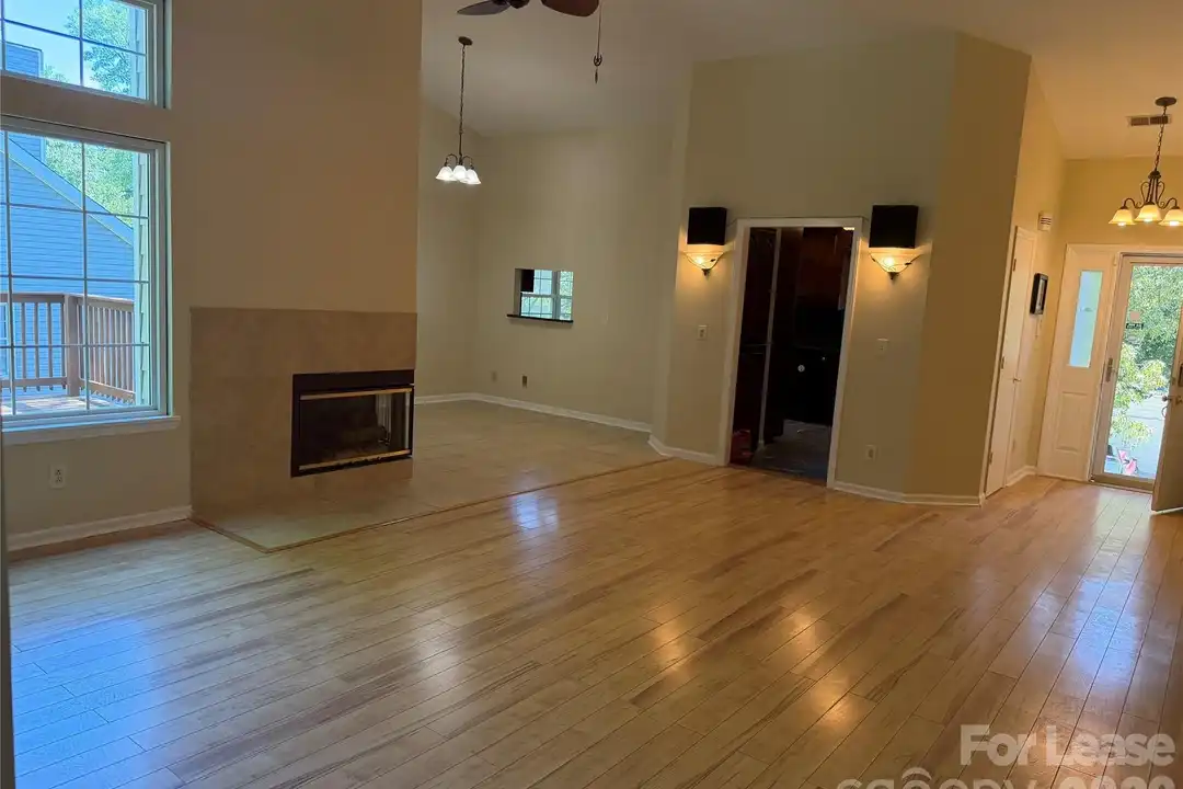 379 Schad Ct SW - View 4