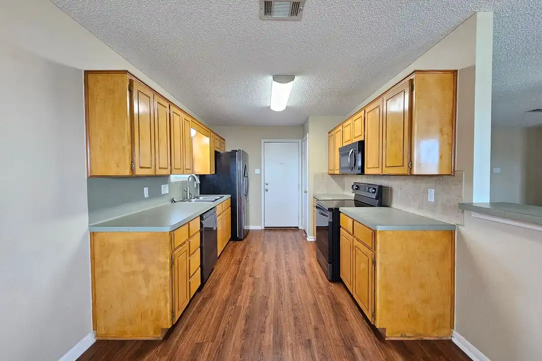 4306 Secretariat Dr - View 5