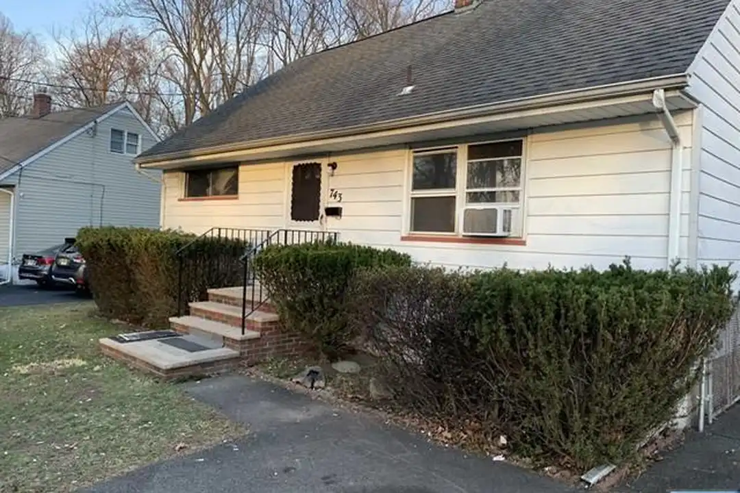 743 Newcomb Rd - View 2