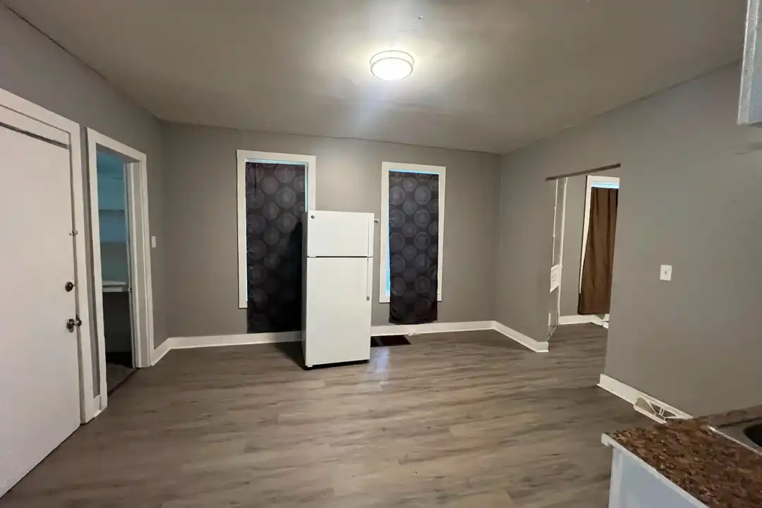 1700 N 36th St unit Lower – další