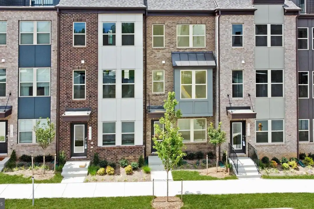 13744 Cobble Lp – photo 1 of 22