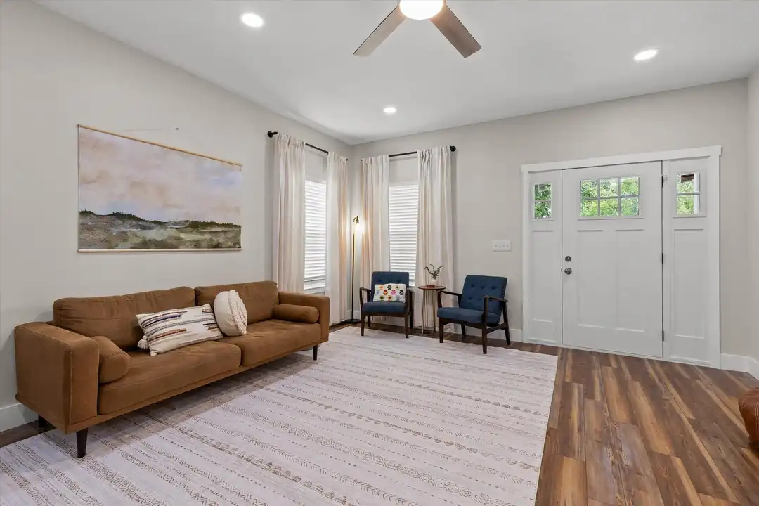116 Hickory St - View 4