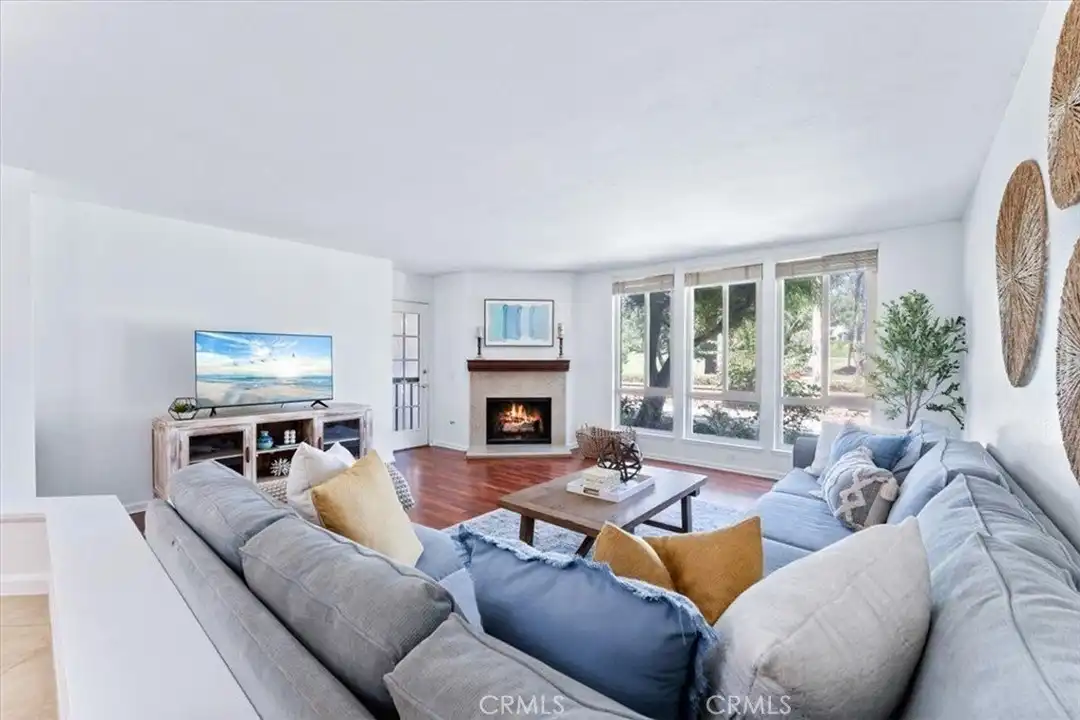 23454 Coso #175 - View 3