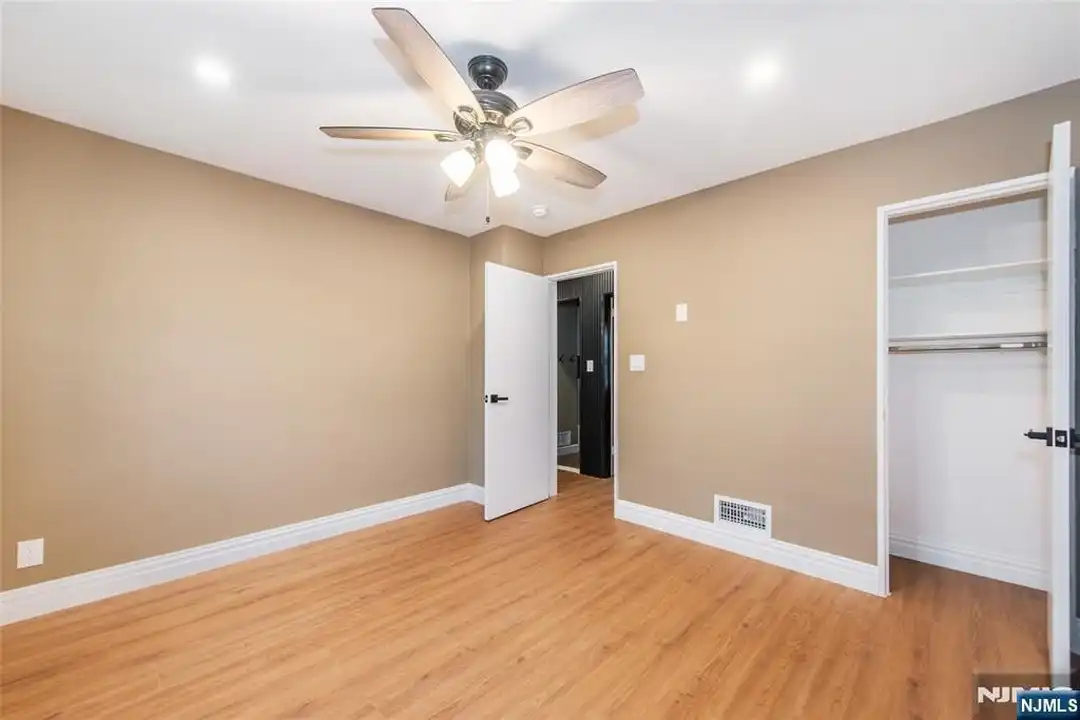 55 Garwood Ct S - Garfield, NJ | Rent.