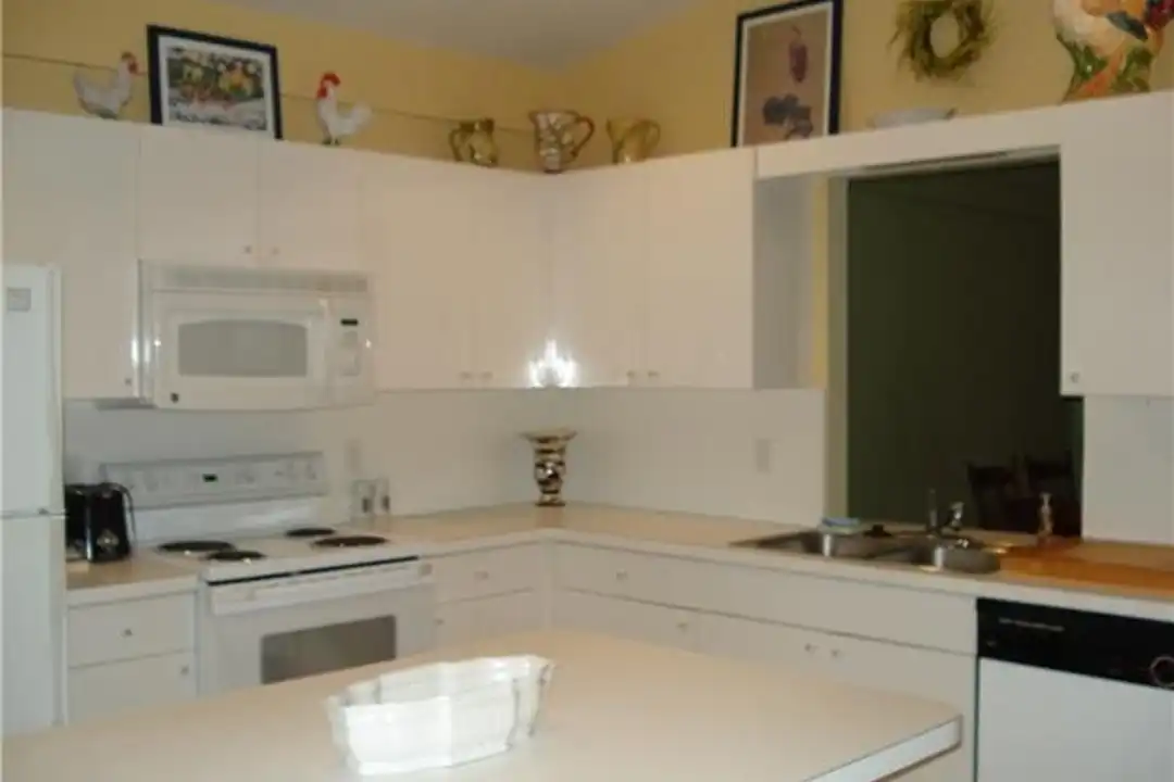 1141 Mulberry Pl - View 3