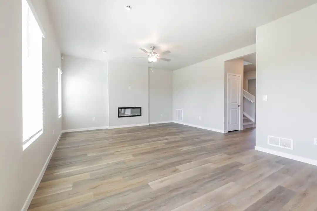 2130 Christina St - View 6