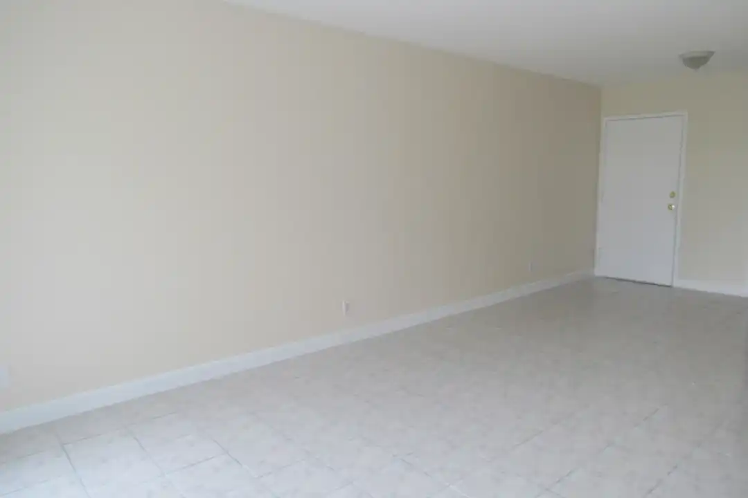 Seawind Lakes I - View 3