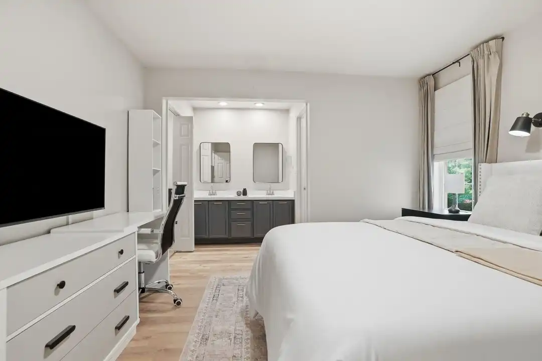 2200 Mountain Mist Ct – pohled 2