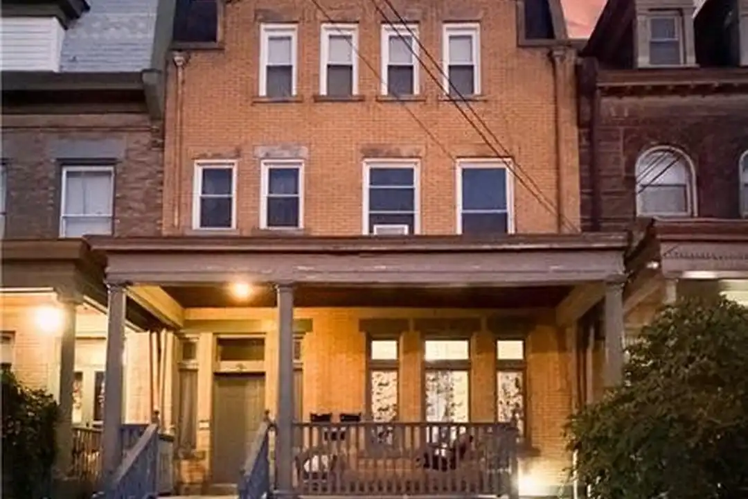 245 S Millvale Ave unit 3 – photo 1