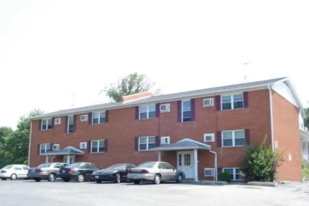 18 N 44th St #7 – photo 1 of 8