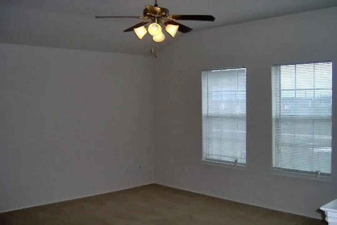 5413 Soledad Dr - View 6