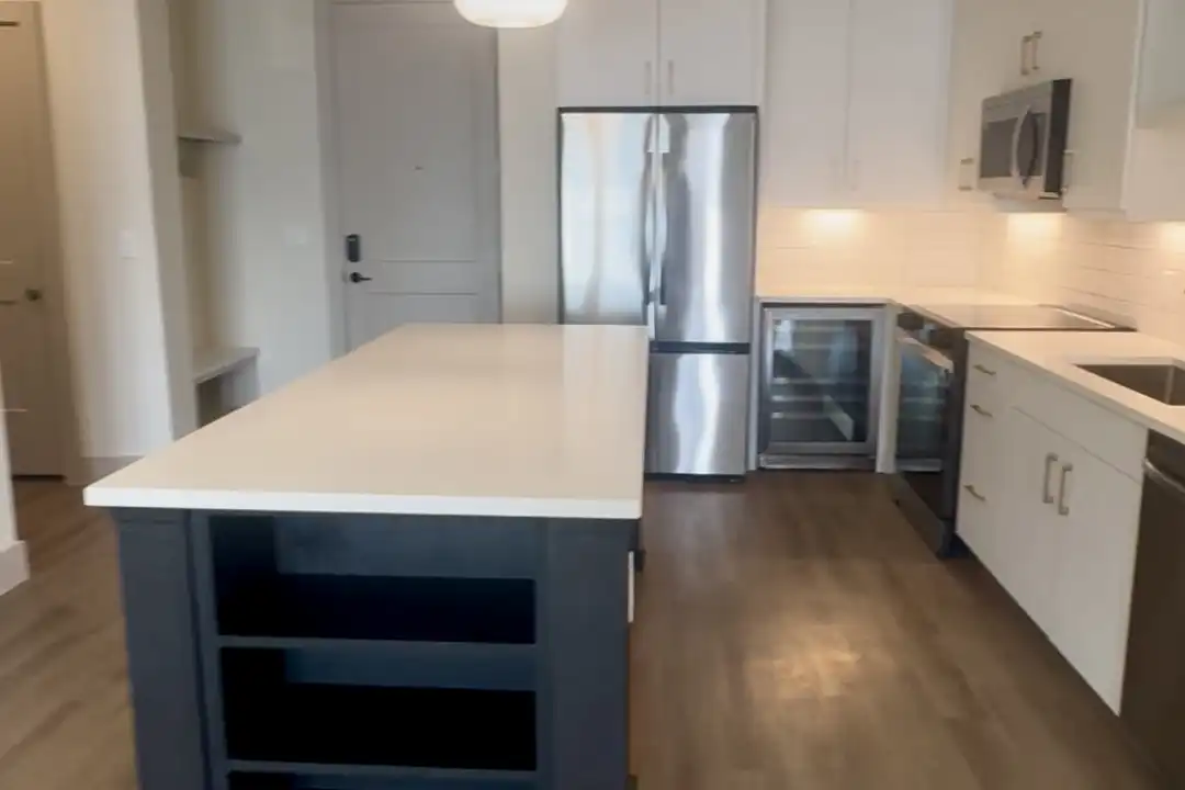 5430 W Tyson Ave unit 2 – pohled 6