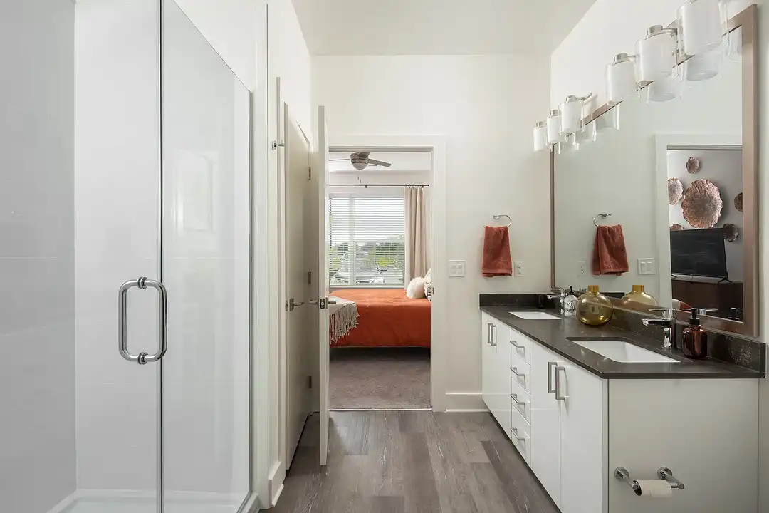 Allure on Parkway - More